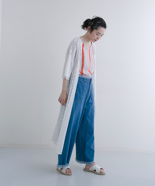 MERLOT（メルロー）の「シースルー総レースガウン0033（カーディガン/ボレロ・レディース・オフホワイト/ブラック・FREE）」の3枚目の写真