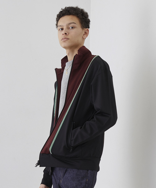 FACTOTUM（ファクトタム）の「【FACTOTUM】ヴィーネポンチトラックブルゾン（ブルゾン・メンズ・ブラック/ベージュ・44/46/48）」の2枚目の写真