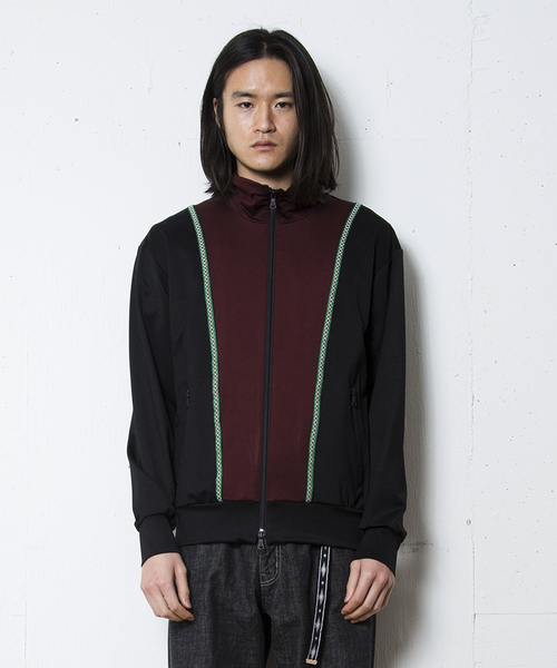 FACTOTUM（ファクトタム）の「【FACTOTUM】ヴィーネポンチトラックブルゾン（ブルゾン・メンズ・ブラック/ベージュ・44/46/48）」の4枚目の写真