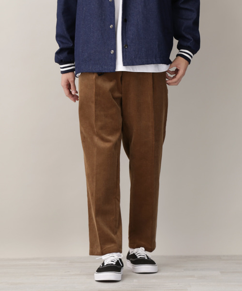 MONO-MART(モノマート)の「マイクロコーデュロイテーパードパンツ(その他パンツ・メンズ・ホワイト/ブラック/ブラウン・S/M/L)」の11枚目の写真