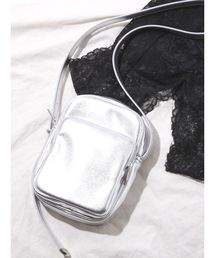 Emoda エモダ ショルダーバッグ シルバー系 一覧 Wear