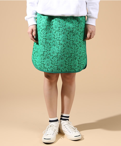 green label relaxing(グリーンレーベルリラクシング)の「GC リバーシブル LACE スカート ◆(スカート・レディース・オフホワイト/ケリー/ネイビー・FREE)」の4枚目の写真
