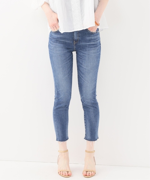 La TOTALITE(ラトータリテ)の「RED CARD AnniversaryHighrise Crop◆(デニムパンツ・レディース・ダークブルー/コバルトブルー・36/34/32)」の2枚目の写真