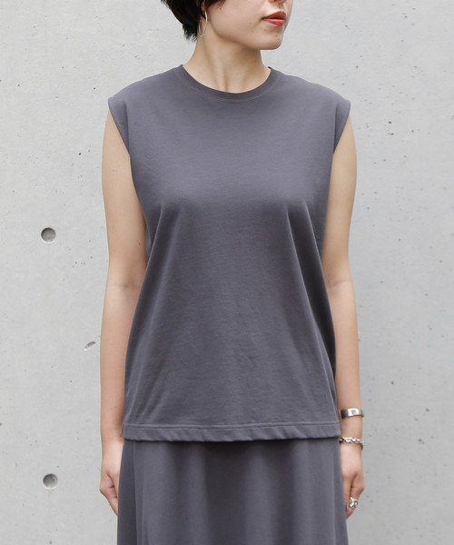 Liesse(リエス)の「コットンノースリーブ(Tシャツ/カットソー・レディース・チャコールグレー/ベージュ/パープル・FREE)」の9枚目の写真