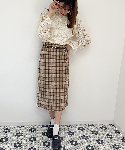 apres jour（アプレジュール）の「レースハイネックブラウス【ZOZOTOWN限定アイテム】（シャツ/ブラウス・レディース・ブラック/ベージュ/オフホワイト/モカ・フリー）」の8枚目の写真