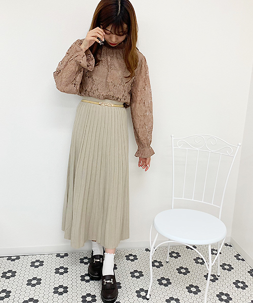 apres jour（アプレジュール）の「レースハイネックブラウス【ZOZOTOWN限定アイテム】（シャツ/ブラウス・レディース・ブラック/ベージュ/オフホワイト/モカ・フリー）」の13枚目の写真