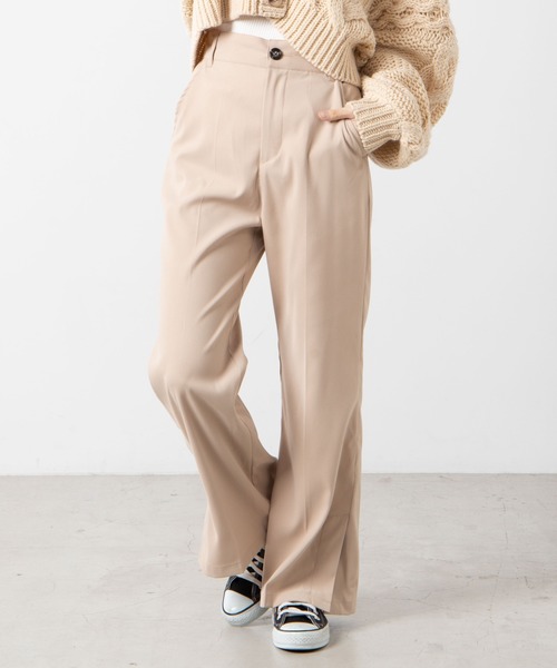 WEGO(ウィゴー)の「WEGO/フェイクスエードカラーパンツ(スラックス・レディース・グリーン/ライトベージュ/パープル/サックスブルー/イエロー/ダークブラウン/ブラック・FREE)」の4枚目の写真