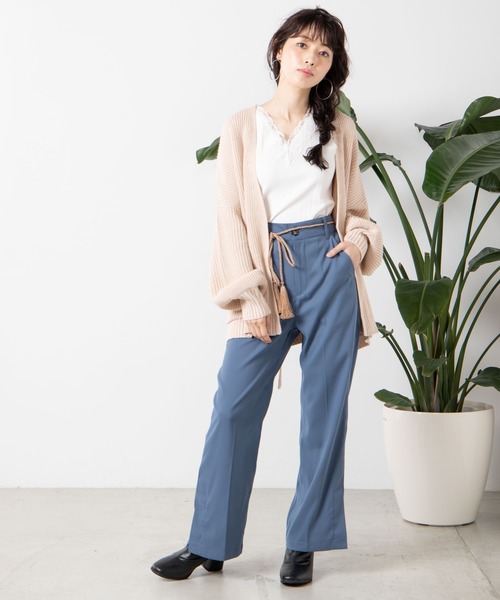 WEGO(ウィゴー)の「WEGO/フェイクスエードカラーパンツ(スラックス・レディース・グリーン/ライトベージュ/パープル/サックスブルー/イエロー/ダークブラウン/ブラック・FREE)」の10枚目の写真