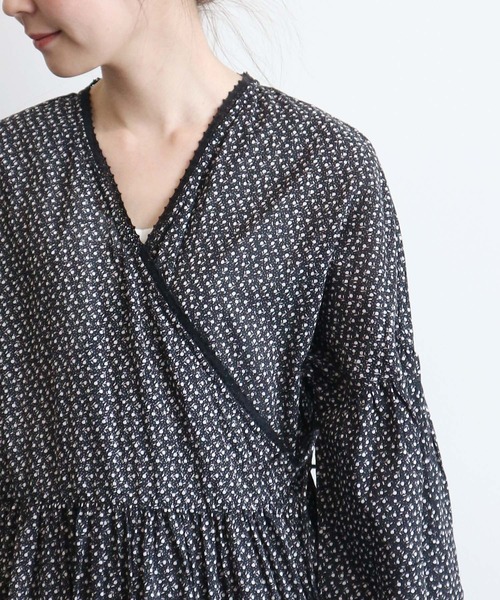 AMERICAN HOLIC（アメリカンホリック）の「カシュクール袖フレアガウンワンピース　＊〇（ワンピース・レディース・チャコールグレー/その他14/ブルー系その他3/その他9/ライトベージュ・FREE）」の10枚目の写真