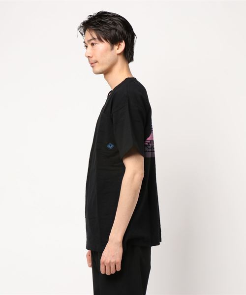 チャイハネ(チャイハネ)の「【チャイハネ】SUN&MOUNTAIN ケニオメンズTシャツ(Tシャツ/カットソー・メンズ・イエロー/ブラック/ホワイト/レッド・FREE)」の6枚目の写真