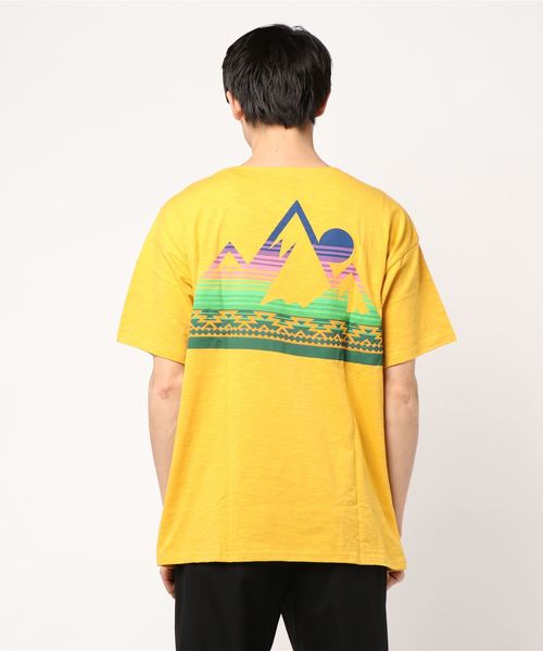 チャイハネ(チャイハネ)の「【チャイハネ】SUN&MOUNTAIN ケニオメンズTシャツ(Tシャツ/カットソー・メンズ・イエロー/ブラック/ホワイト/レッド・FREE)」の12枚目の写真
