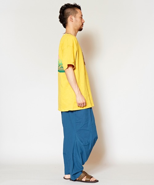 チャイハネ(チャイハネ)の「【チャイハネ】SUN&MOUNTAIN ケニオメンズTシャツ(Tシャツ/カットソー・メンズ・イエロー/ブラック/ホワイト/レッド・FREE)」の13枚目の写真