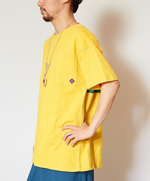 チャイハネ(チャイハネ)の「【チャイハネ】SUN&MOUNTAIN ケニオメンズTシャツ(Tシャツ/カットソー・メンズ・イエロー/ブラック/ホワイト/レッド・FREE)」の14枚目の写真