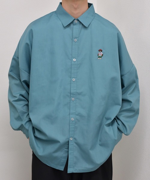 kutir（クティール）の「ワンポイントクマ刺繍シャツ（シャツ/ブラウス・メンズ・ダークブラウン/グレー/サックスブルー・MEDIUM/LARGE）」の3枚目の写真