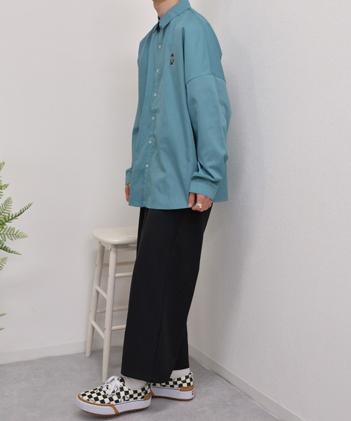 kutir（クティール）の「ワンポイントクマ刺繍シャツ（シャツ/ブラウス・メンズ・ダークブラウン/グレー/サックスブルー・MEDIUM/LARGE）」の12枚目の写真