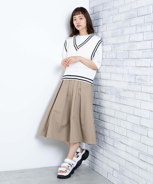 WEGO（ウィゴー）の「WEGO/チノプリーツフレアロングスカート（スカート・レディース・ホワイト/ベージュ・FREE）」の7枚目の写真