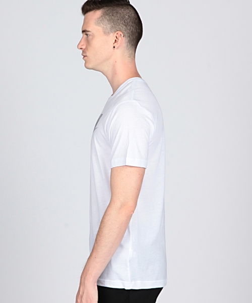 EN ROUTE（アンルート）の「NIKE TEE-26 O FUTURA STD（Tシャツ/カットソー・メンズ・ホワイト/ブラック・LARGE/SMALL/MEDIUM）」の8枚目の写真