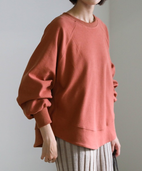 select MOCA(セレクトモカ)の「2020 A/W ラグランドルマンスリーブプルオーバー/レイヤードプルオーバー/ラウンドネックプルオーバー(Tシャツ/カットソー・レディース・テラコッタ/オフホワイト/ベージュ/ブラック・FREE)」の3枚目の写真
