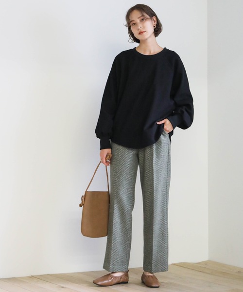 select MOCA(セレクトモカ)の「2020 A/W ラグランドルマンスリーブプルオーバー/レイヤードプルオーバー/ラウンドネックプルオーバー(Tシャツ/カットソー・レディース・テラコッタ/オフホワイト/ベージュ/ブラック・FREE)」の8枚目の写真