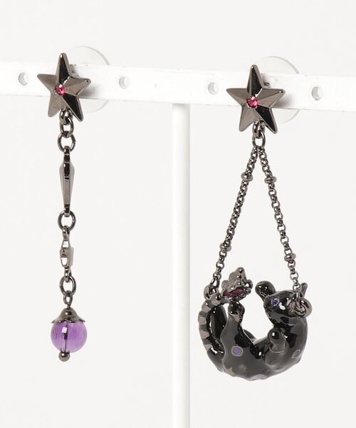 ANNA SUI ベンガルキャット　ピアス ANNA SUI（アナスイ）の「ベンガルキャットモチーフピアス