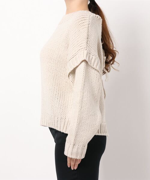 archives（アルシーヴ）の「バックリボンざっくりニット（ニット/セーター・レディース・ブラック/アイボリー/グレイッシュベージュ・MEDIUM）」の5枚目の写真