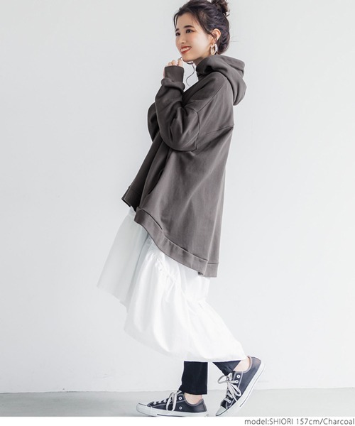 coca（coca）（コカ）の「バックフレアパーカー（パーカー・レディース・グレー/チャコールグレー・ONE SIZE）」の7枚目の写真