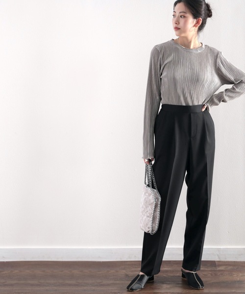 classicalelf(クラシカルエルフ)の「センタープレステーパードパンツ(スラックス・レディース・ブラック/モカ/ホワイト系その他/グレイッシュベージュ・SMALL/MEDIUM/LARGE/X-LARGE)」の9枚目の写真