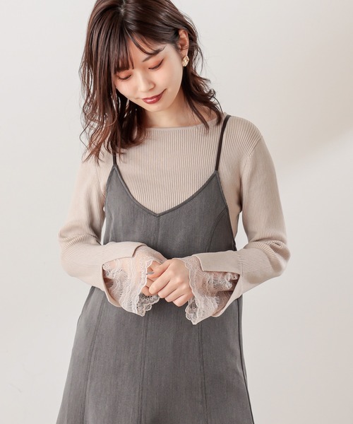 natural couture(ナチュラルクチュール)の「【WEB限定カラー有り】前後2WAY袖口レースニット(ニット/セーター・レディース・ブラック/アイボリー/ミント/ラベンダー/その他1/その他2/ライトベージュ・FREE)」の4枚目の写真