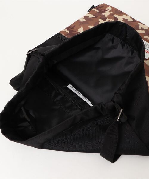 MAKAVELIC（マキャベリック）の「【62】【it】【MAKAVELIC】TRUCKS KNAPSACK（ショルダーバッグ・メンズ・ブルー系その他/レッド系その他/ブラック系その他・FREE）」の6枚目の写真