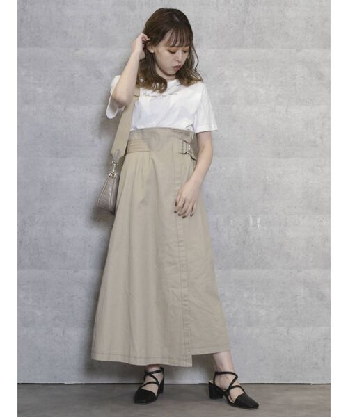 dazzlin（ダズリン）の「サイドプチポイントTシャツ（Tシャツ/カットソー・レディース・ブラック/オフホワイト/ブルー・FREE）」の7枚目の写真