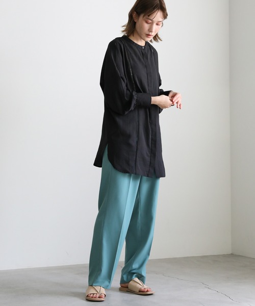 select MOCA(セレクトモカ)の「2021 SS ハシゴレーススイッチングバンドカラーブラウス(シャツ/ブラウス・レディース・ブラック/オフホワイト/ブルー・FREE)」の11枚目の写真