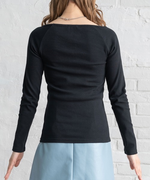 Newlyme（ニューリーミー）の「ボートネック長袖リブトップス（Tシャツ/カットソー・レディース・ホワイト/ブラック/ベージュ/ボルドー・MEDIUM/LARGE/X-LARGE/XX-LARGE）」の15枚目の写真