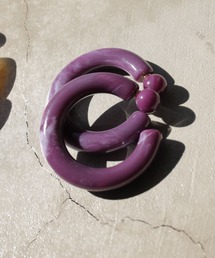 ビッグアクリルフープピアス