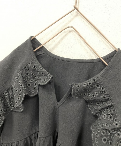 LOWRYS FARM（ローリーズファーム）の「コットンレースカラーワンピース　942859（ワンピース・キッズ・ブラック/カーキ/キナリ・110/140/120/150/130）」の6枚目の写真