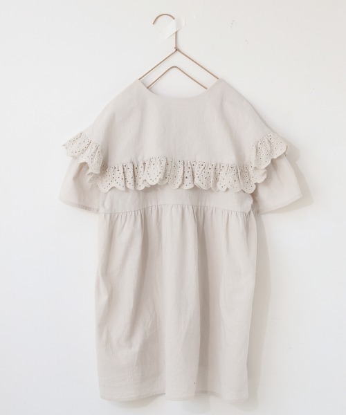 LOWRYS FARM（ローリーズファーム）の「コットンレースカラーワンピース　942859（ワンピース・キッズ・ブラック/カーキ/キナリ・110/140/120/150/130）」の13枚目の写真