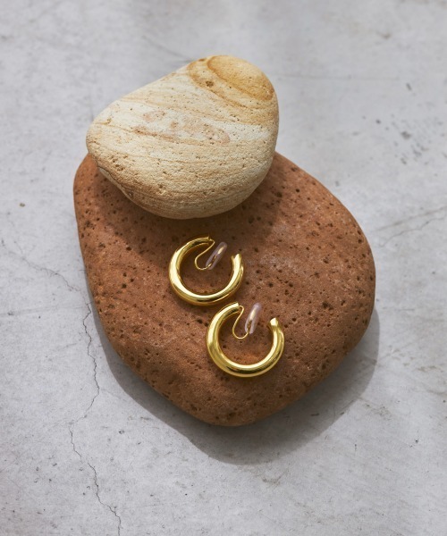 TODAYFUL(トゥデイフル)の「ミドルフープイヤリング(SIlver925)(イヤリング・レディース・シルバー/ゴールド・FREE)」の1枚目の写真