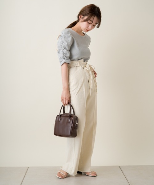 Kastane(カスタネ)の「紐付きアシメハイウエストパンツ(デニムパンツ・レディース・アイボリー/ブルー/サックスブルー・S/XS)」の7枚目の写真