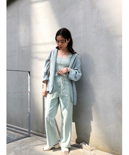 Kastane(カスタネ)の「紐付きアシメハイウエストパンツ(デニムパンツ・レディース・アイボリー/ブルー/サックスブルー・S/XS)」の18枚目の写真