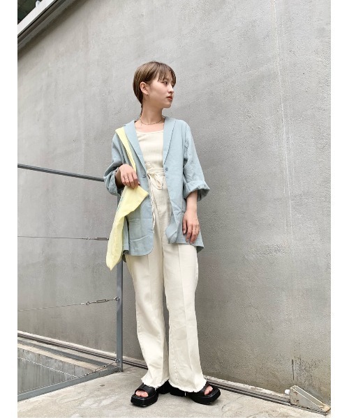 Kastane(カスタネ)の「紐付きアシメハイウエストパンツ(デニムパンツ・レディース・アイボリー/ブルー/サックスブルー・S/XS)」の19枚目の写真