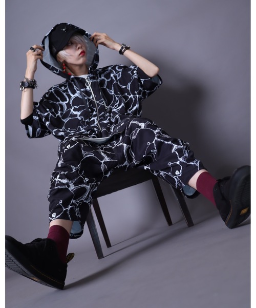 AFYF（エーエフワイエフ）の「【セットアップ対応】AFYF ICOND.B ZIP PARKA/ビッグシルエット イコン ダークベアー ZIPパーカー（パーカー・レディース・ブラック/ホワイト系その他/ブラック系その他・FREE）」の9枚目の写真