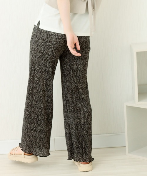 libelle more(リベル モア)の「カットスムース ダマスク柄クリスタルプリーツパンツ(その他パンツ・レディース・ブラック/オフホワイト・L/M)」の8枚目の写真