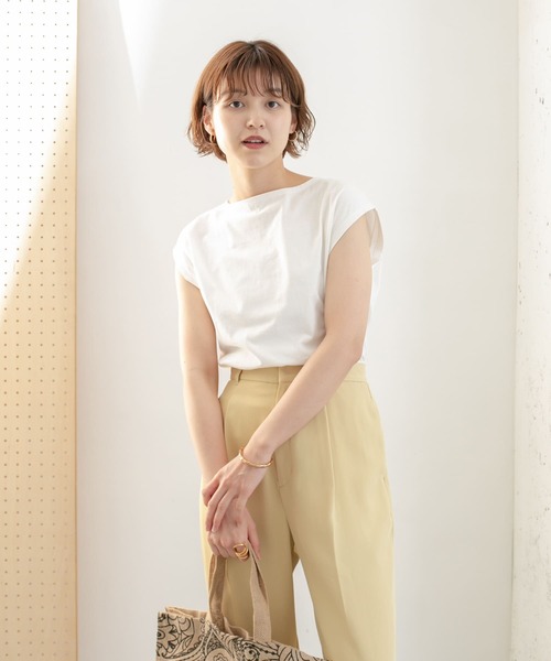 KBF(ケイビーエフ)の「フレンチスリーブTシャツ(Tシャツ/カットソー・レディース・ブラック/オフホワイト/グレー系その他/グリーン系その他・ONE)」の13枚目の写真