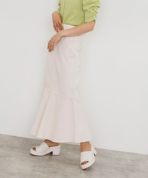 w closet（ダブルクローゼット）の「デニムマーメイドスカート（デニムスカート・レディース・ネイビー/キナリ/ケミカルウォッシュ・FREE）」の21枚目の写真