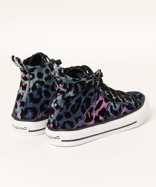 Desigual(デシグアル)の「レオパード柄 ハイカットスニーカー(スニーカー・レディース・ブルー・24.5cm/25.0cm/23.5cm/24.0cm/25.5cm/23.0cm)」の2枚目の写真