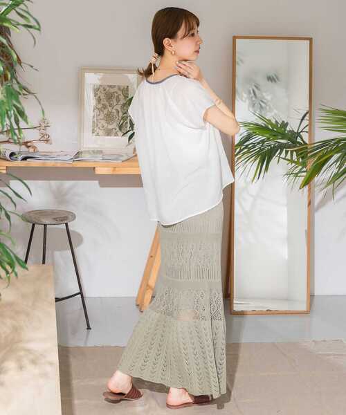 ITEMS URBANRESEARCH(アイテムズ アーバンリサーチ)の「シシュウフレンチスリーブブラウス(シャツ/ブラウス・レディース・オフホワイト/ブラック・FREE)」の11枚目の写真