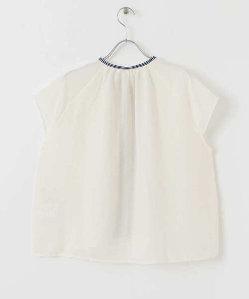 ITEMS URBANRESEARCH(アイテムズ アーバンリサーチ)の「シシュウフレンチスリーブブラウス(シャツ/ブラウス・レディース・オフホワイト/ブラック・FREE)」の22枚目の写真