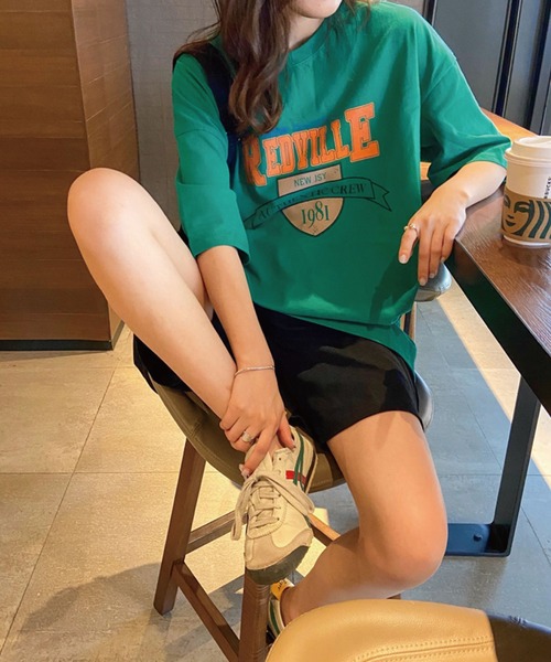meJane(ミージェーン)の「カレッジロゴエンブレムプリントTシャツ【ZOZOTOWN限定】(Tシャツ/カットソー・レディース・ホワイト/ブラック/グリーン・FREE)」の3枚目の写真