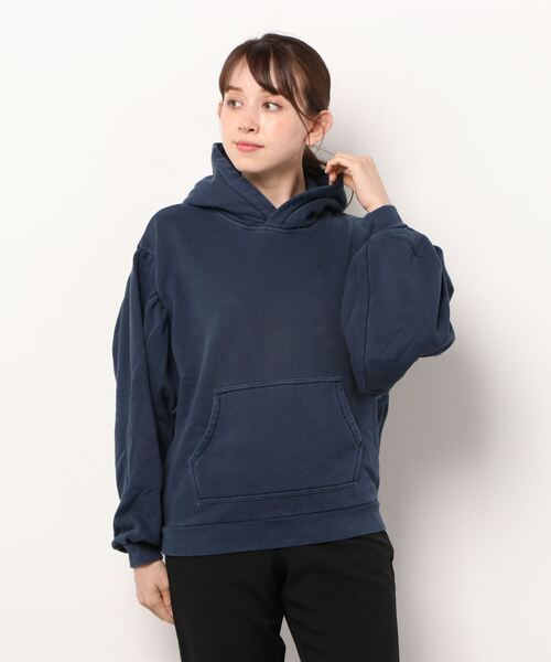 Levi's(リーバイス)の「LEVI'S(R) MADE & CRAFTED(R) SHIRRING フーディー(パーカー・レディース・ブルー・S/M/XS)」の4枚目の写真