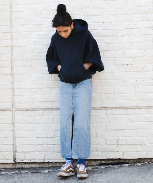 Levi's(リーバイス)の「LEVI'S(R) MADE & CRAFTED(R) SHIRRING フーディー(パーカー・レディース・ブルー・S/M/XS)」の18枚目の写真