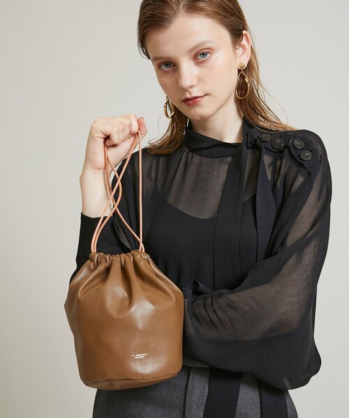 JANE SMITH / JOHN SMITH（ジェーンスミスジョンスミス）の「【JANE SMITH(ジェーンスミス)】レザードローストリングバッグ 21WBG-#944S/レザー巾着（ハンドバッグ・レディース・キャメル/ブラック・0）」の3枚目の写真